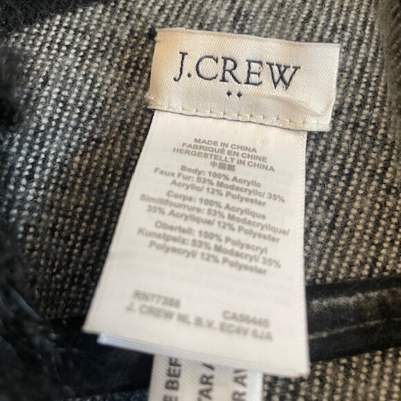 J.Crew Black and White Checked Cape Scarf with Faux Fur Neckline - Picture 4 of 6
